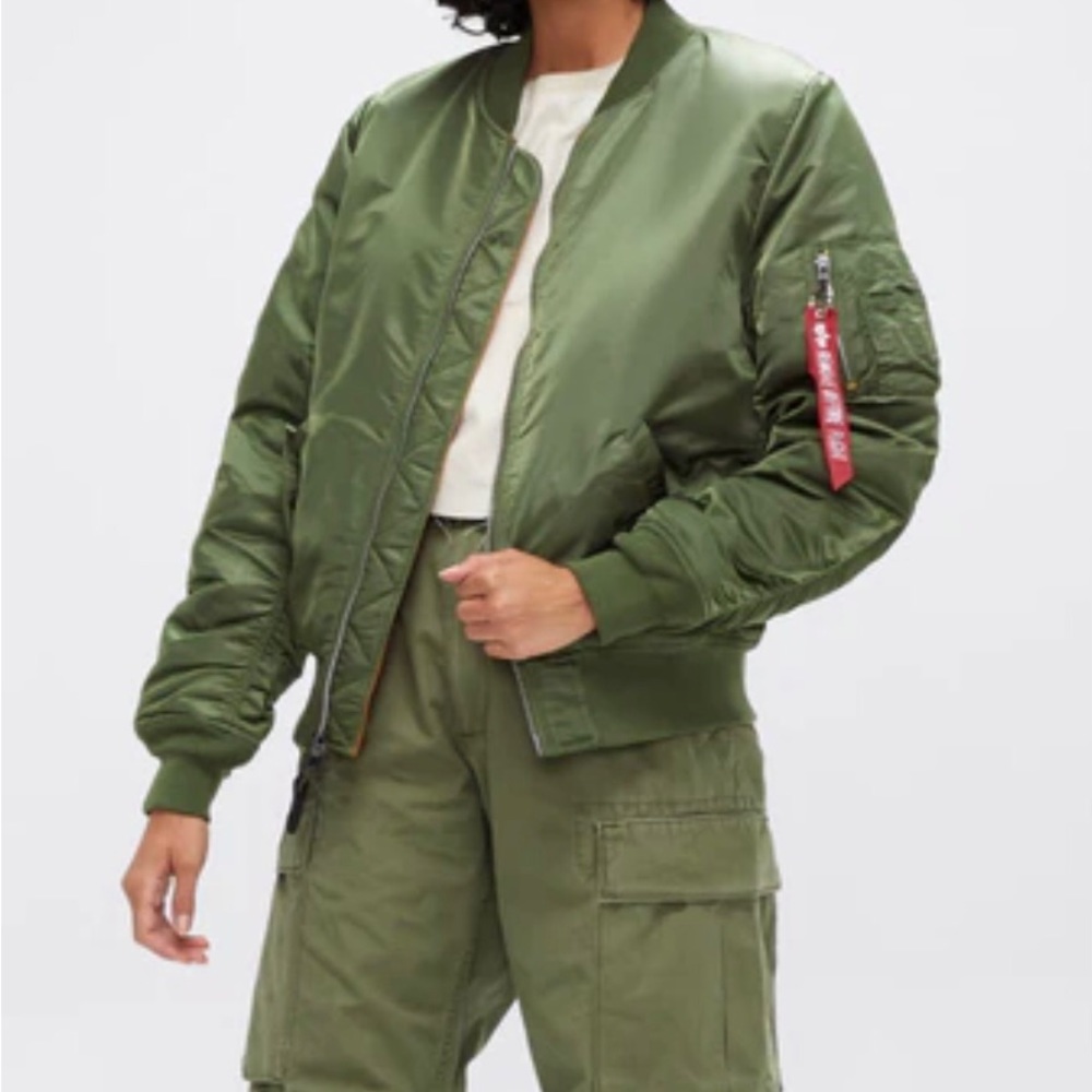 Alpha Industries MA-1 bomber jacket cropped fit sage color size M